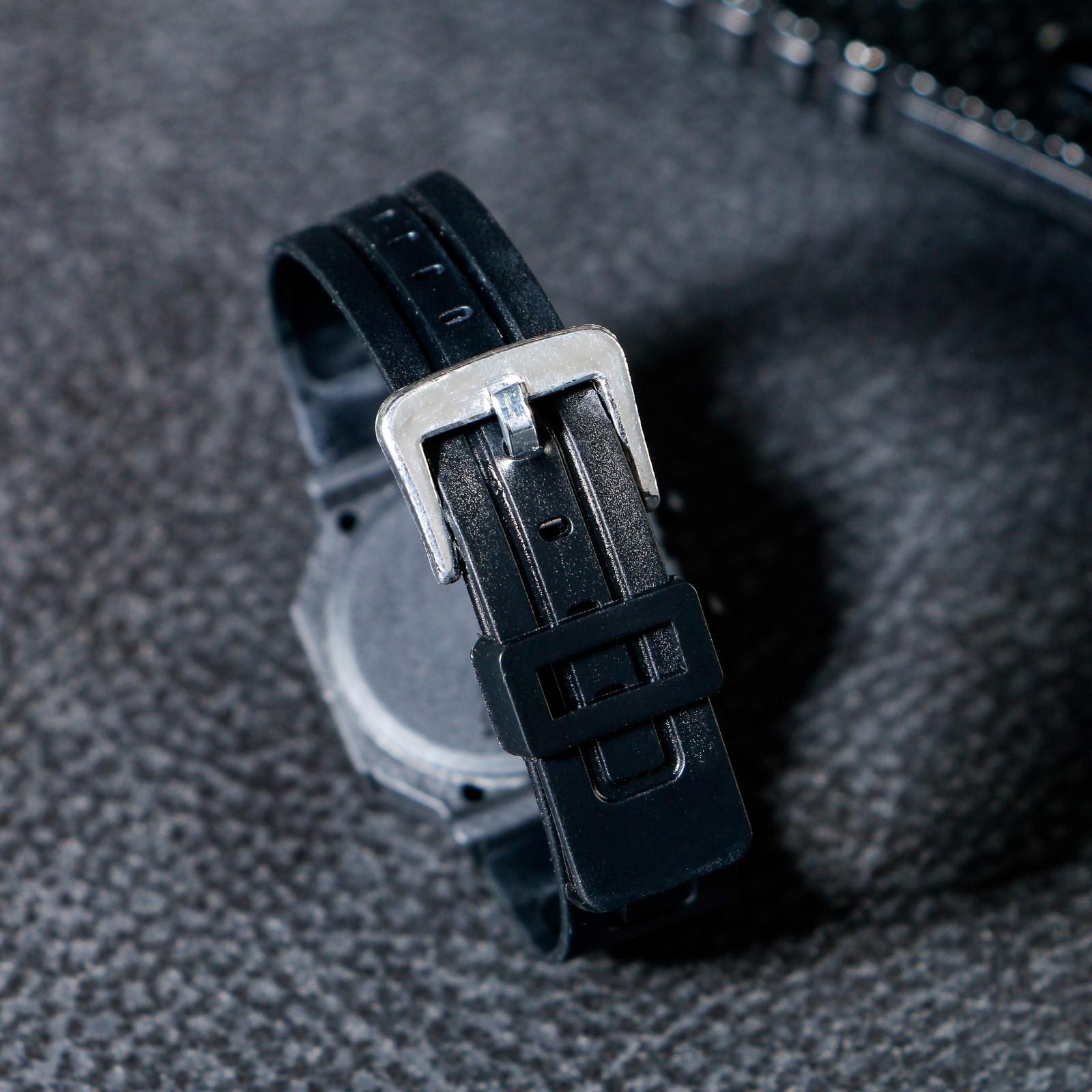Часы Sima-Land наручные электронные детские «Сказка» ремешок силикон черные - фото 2
