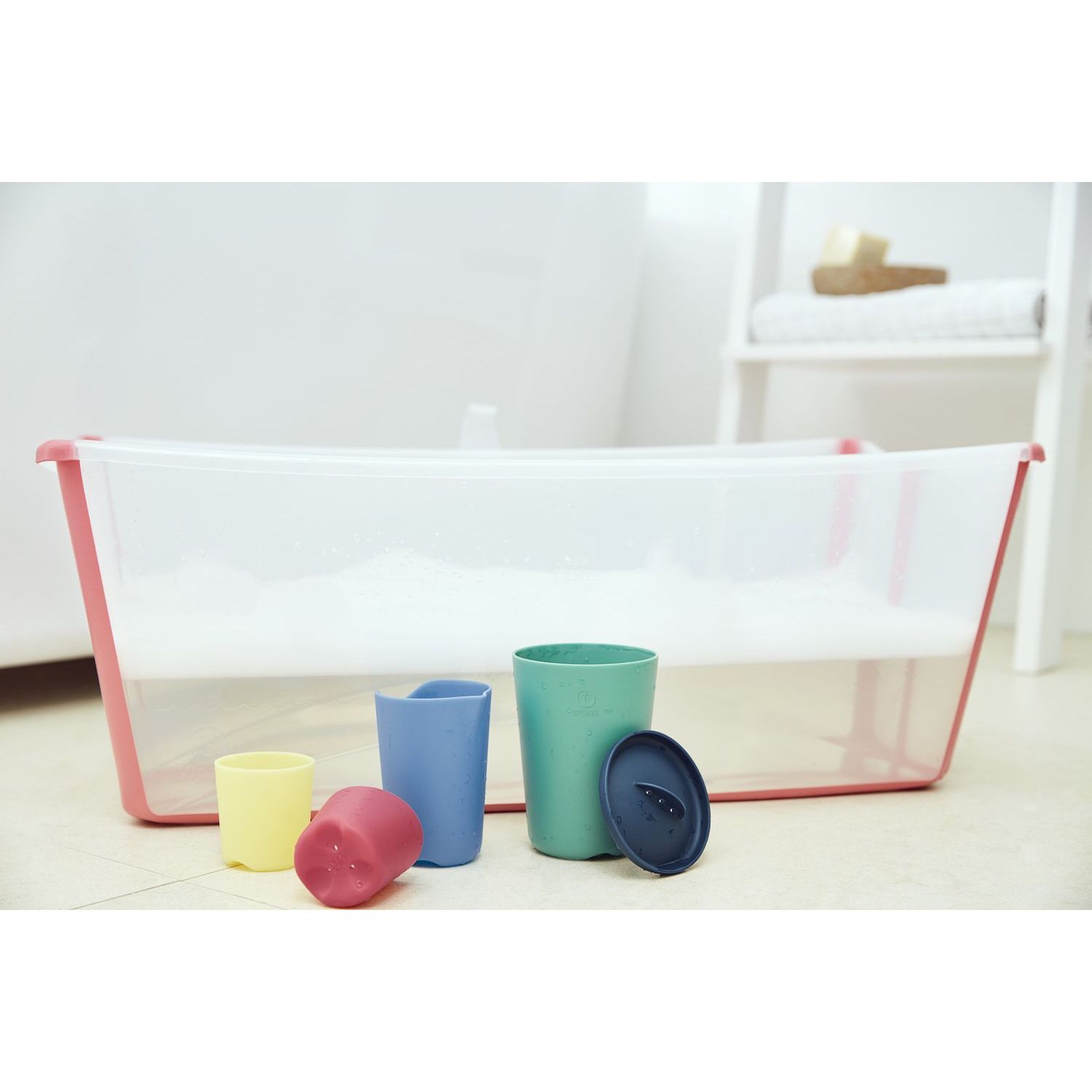 Ванночка Stokke Flexi Bath складная с горкой Прозрачный-Розовый - фото 12