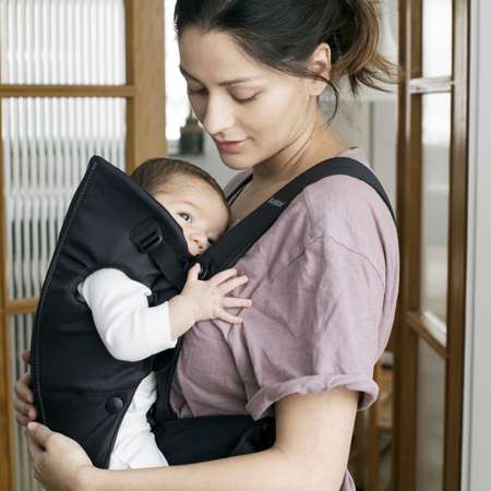 Рюкзак для переноски ребенка BabyBjorn Mini Cotton Черный