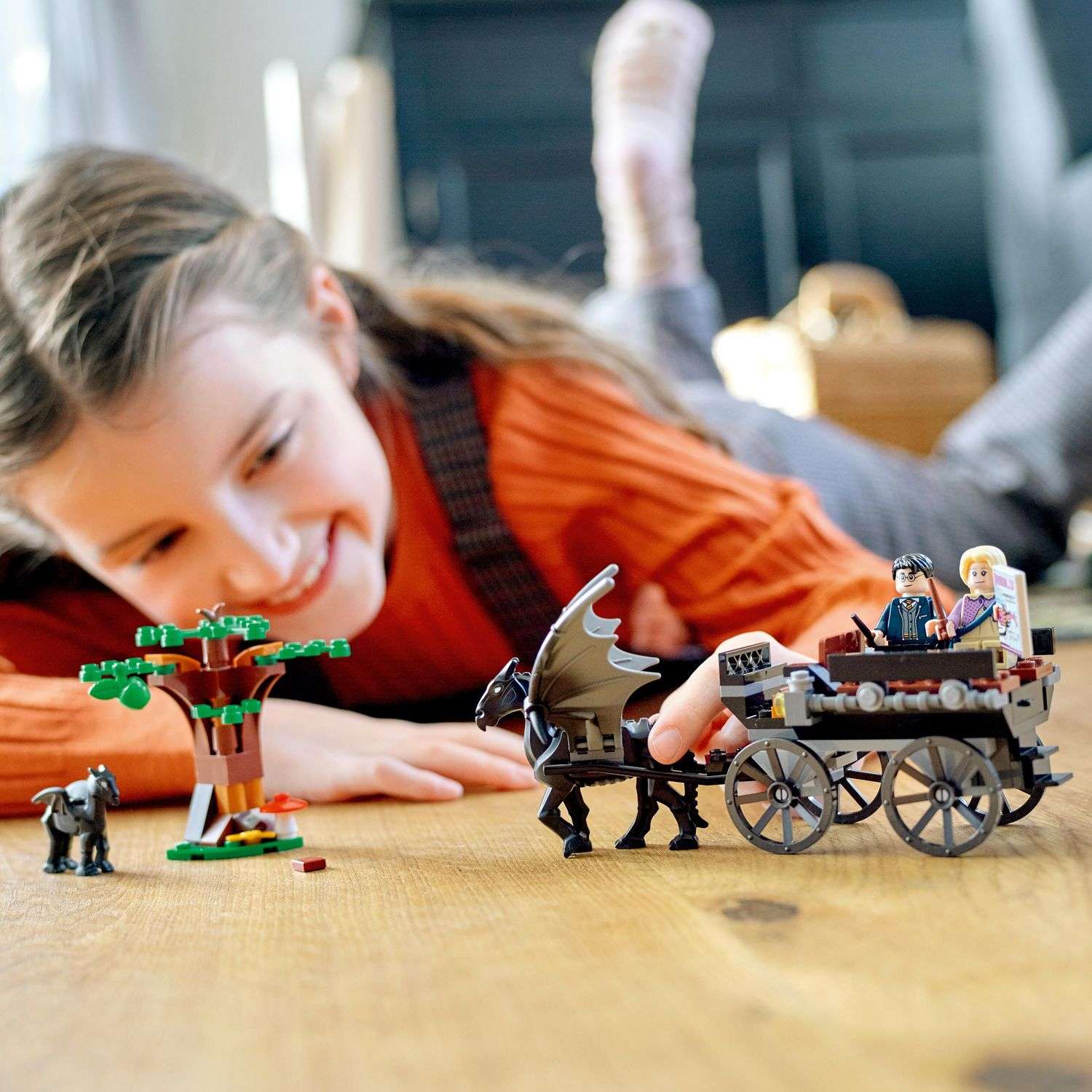 Конструктор LEGO Harry Potter Hogwarts Carriage and Thestrals 76400 - фото 9