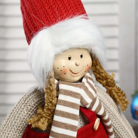 Кукла интерьерная Зимнее волшебство «Девочка в красном колпаке и полосатом шарфике» 57 см