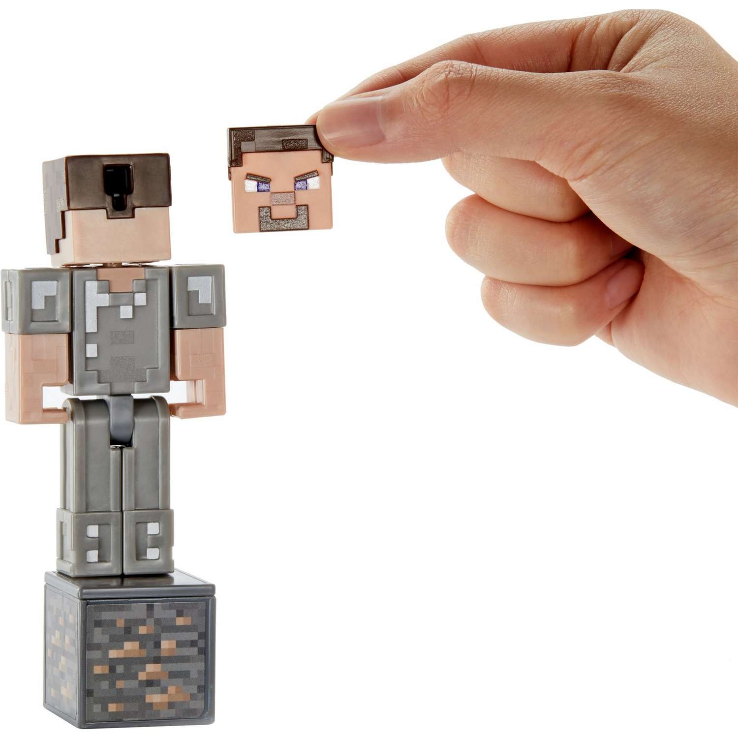 Фигурка Minecraft Стив в железной броне с аксессуарами GCC17 - фото 6