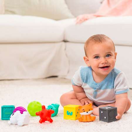 Набор INFANTINO игрушки+фигурки 9предметов 216289