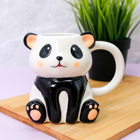 Кружка керамическая iLikeGift Modest panda white
