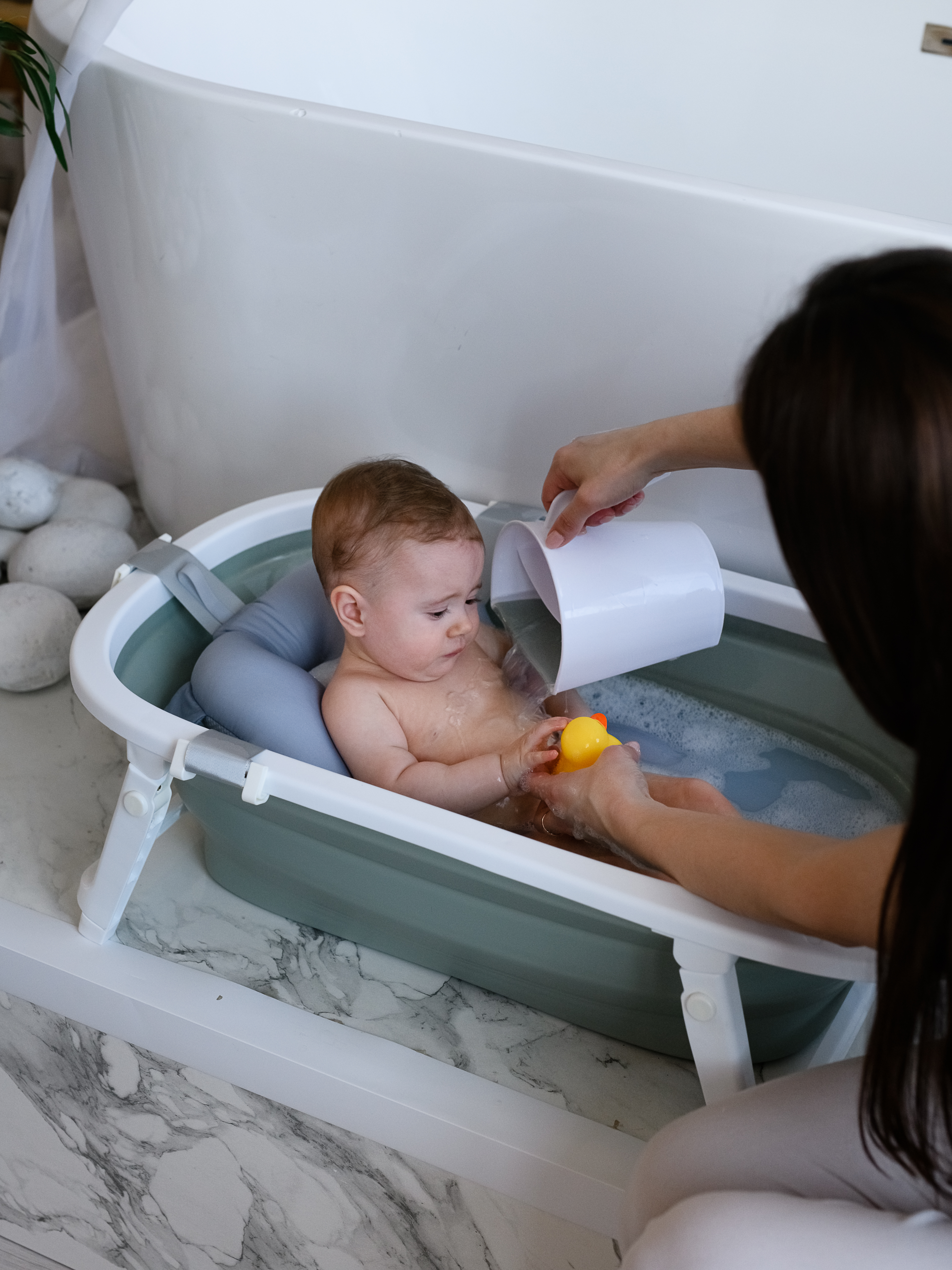 Ковш детский Miyoumi для купания и мытья головы - Sage - фото 10