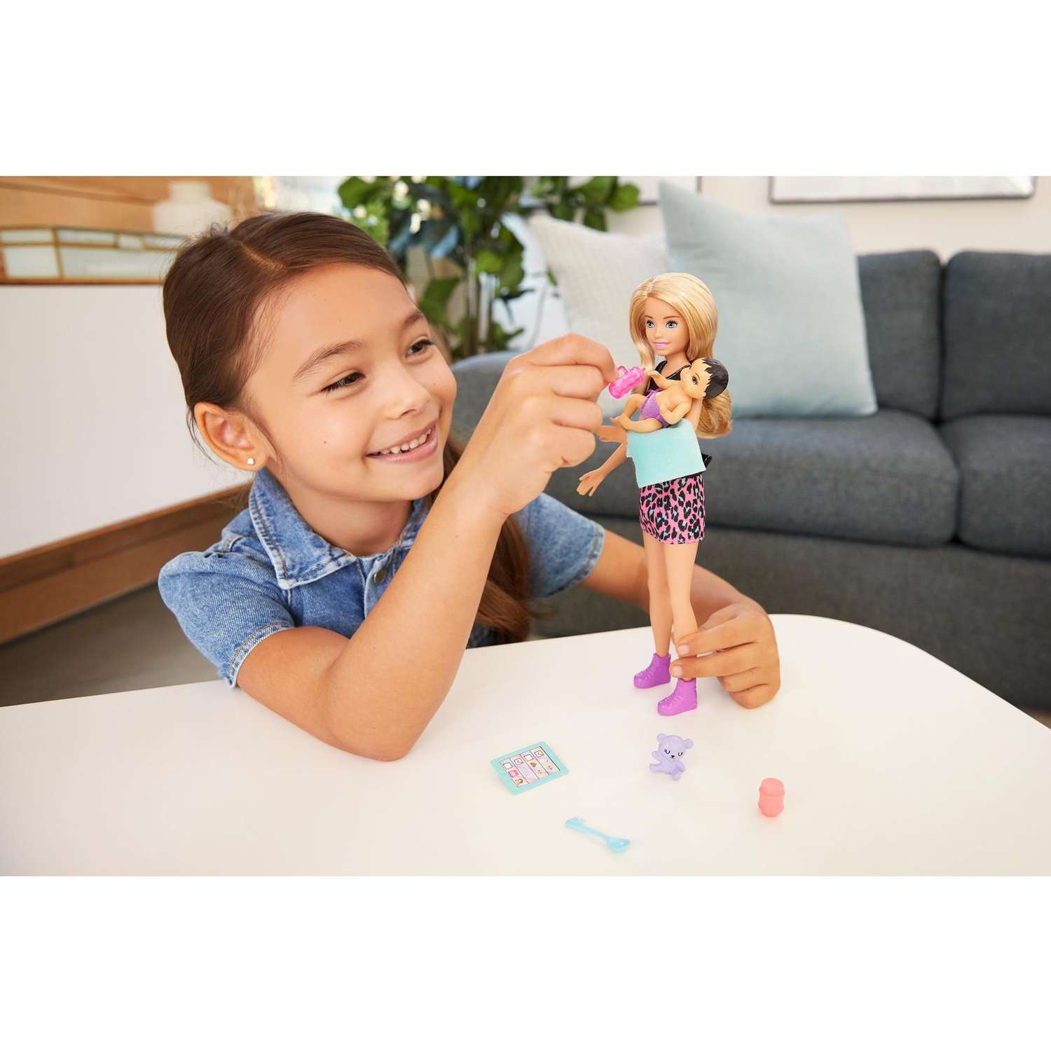 Набор Barbie Няня кукла Блондинка +аксессуары GRP13 GRP13 - фото 8