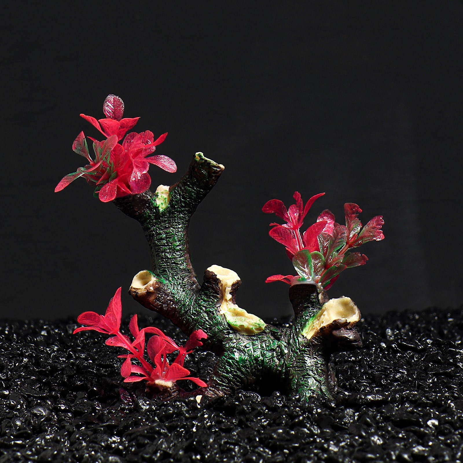 Аквадекор Пижон Аква «Коряга» с растениями - фото 1
