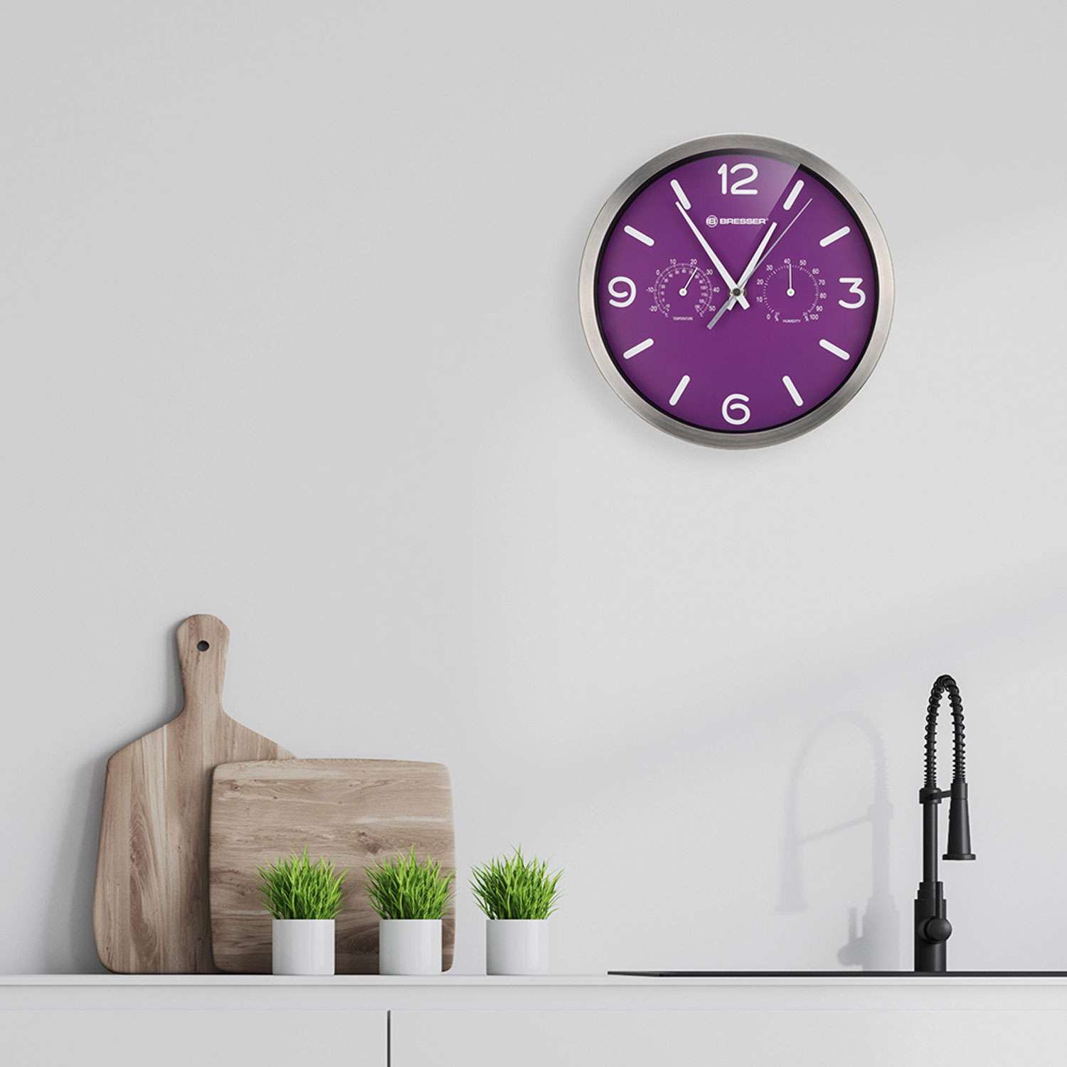 Часы настенные Bresser MyTime ND DCF Thermo/Hygro 25 см фиолетовые - фото 2