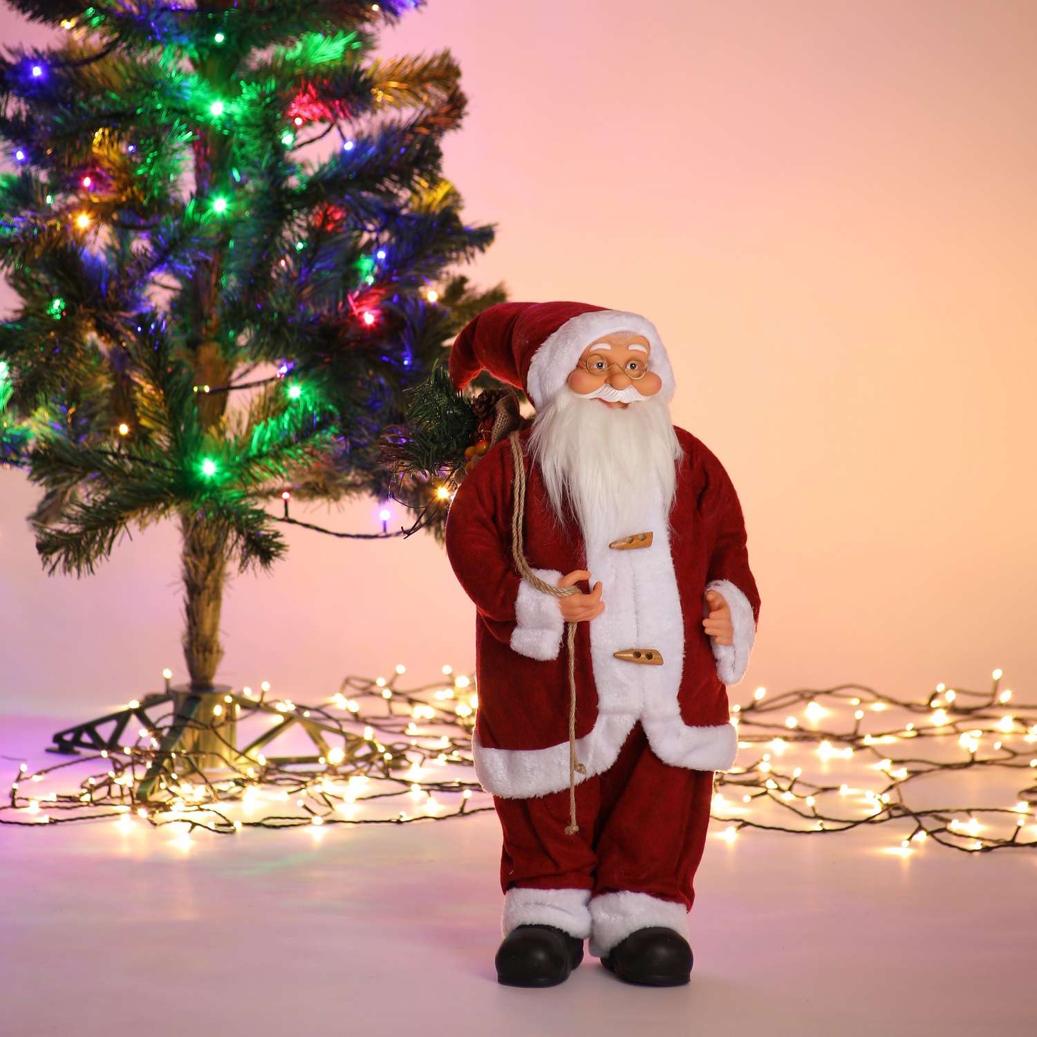 Фигура декоративная BABY STYLE Дед Мороз красный костюм с деревянными пуговицами 60 см - фото 1