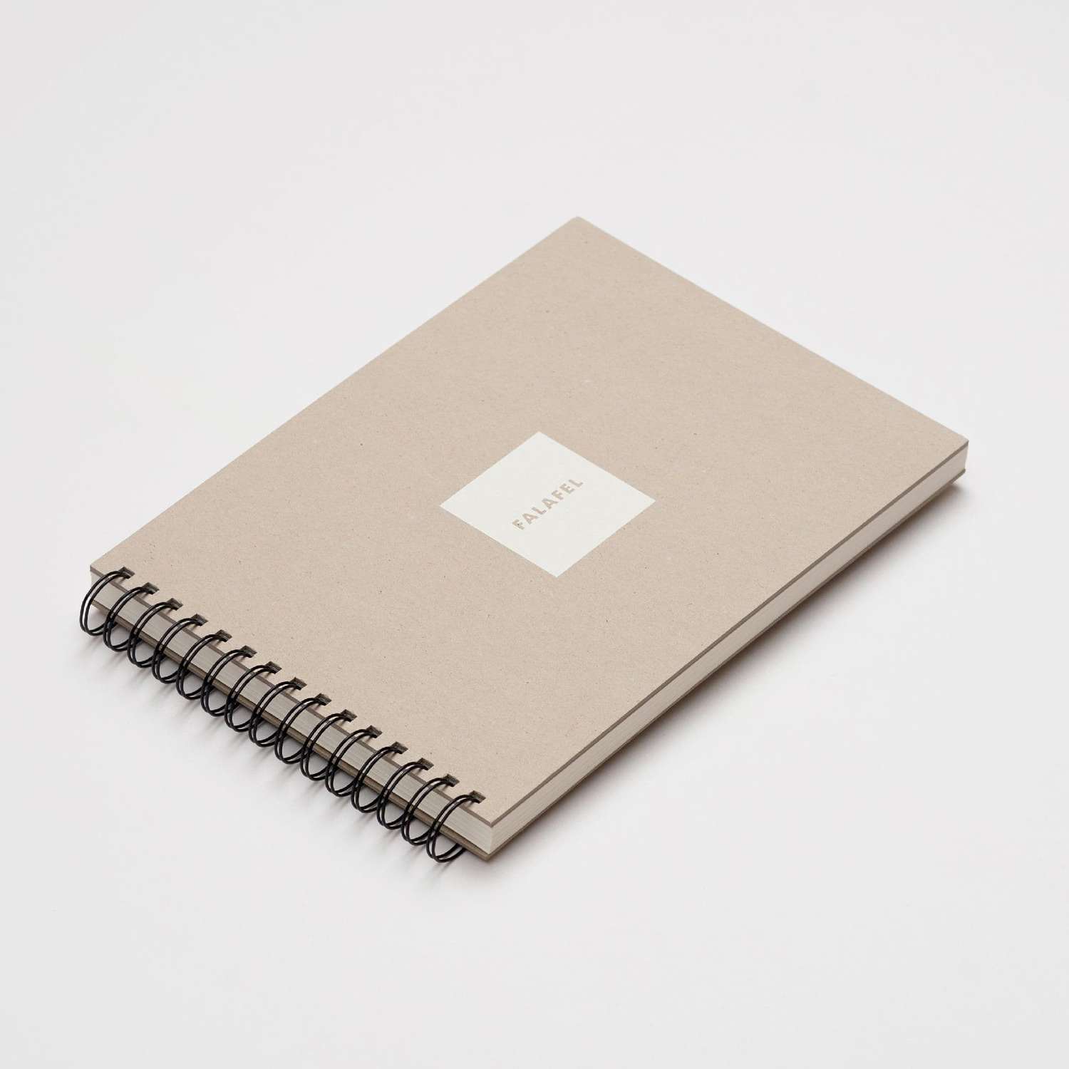 Скетчбук Falafel books для графики с белой бумагой A4 - фото 6