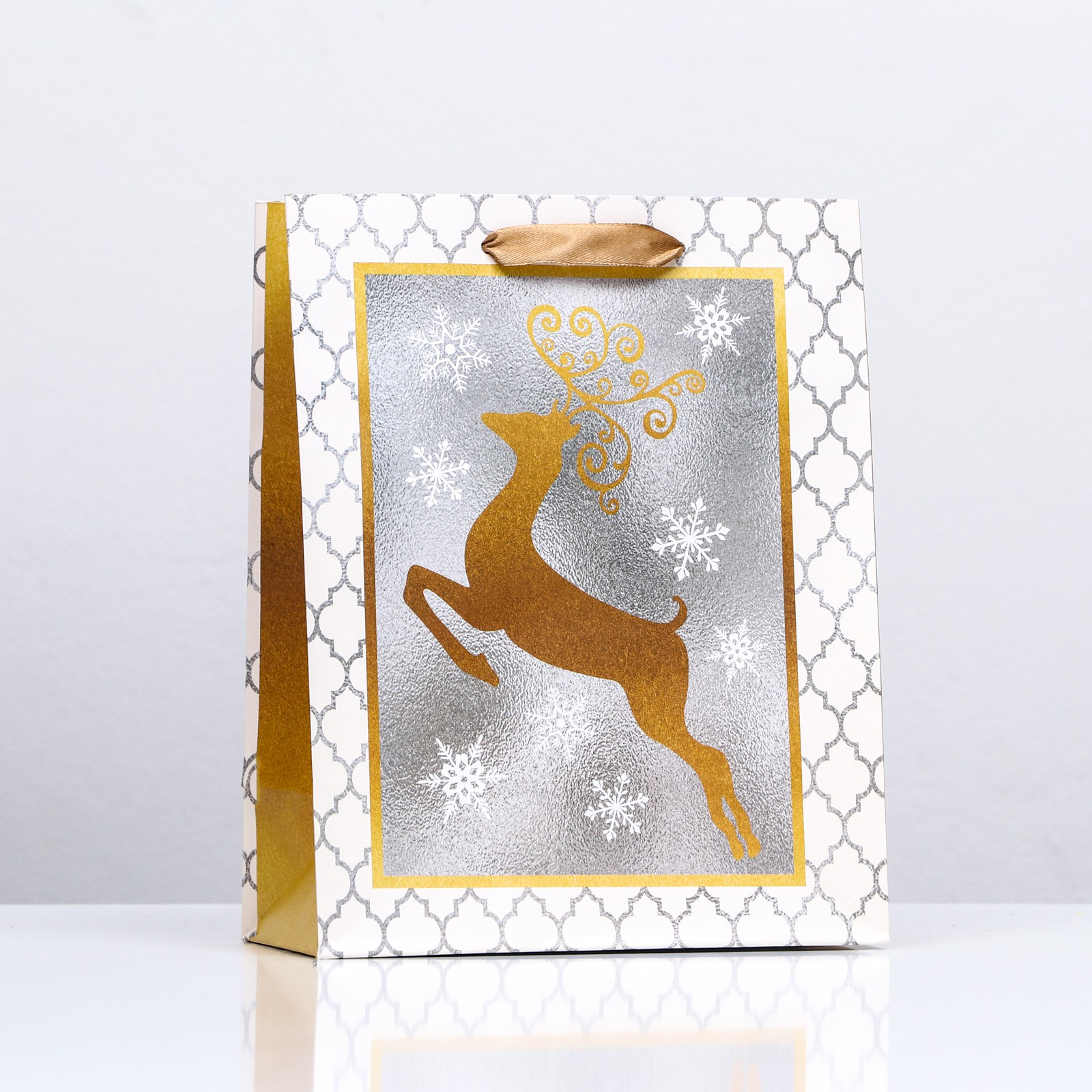 Пакет Sima-Land ламинированный «Золотой олень» 18×23×10 - фото 1