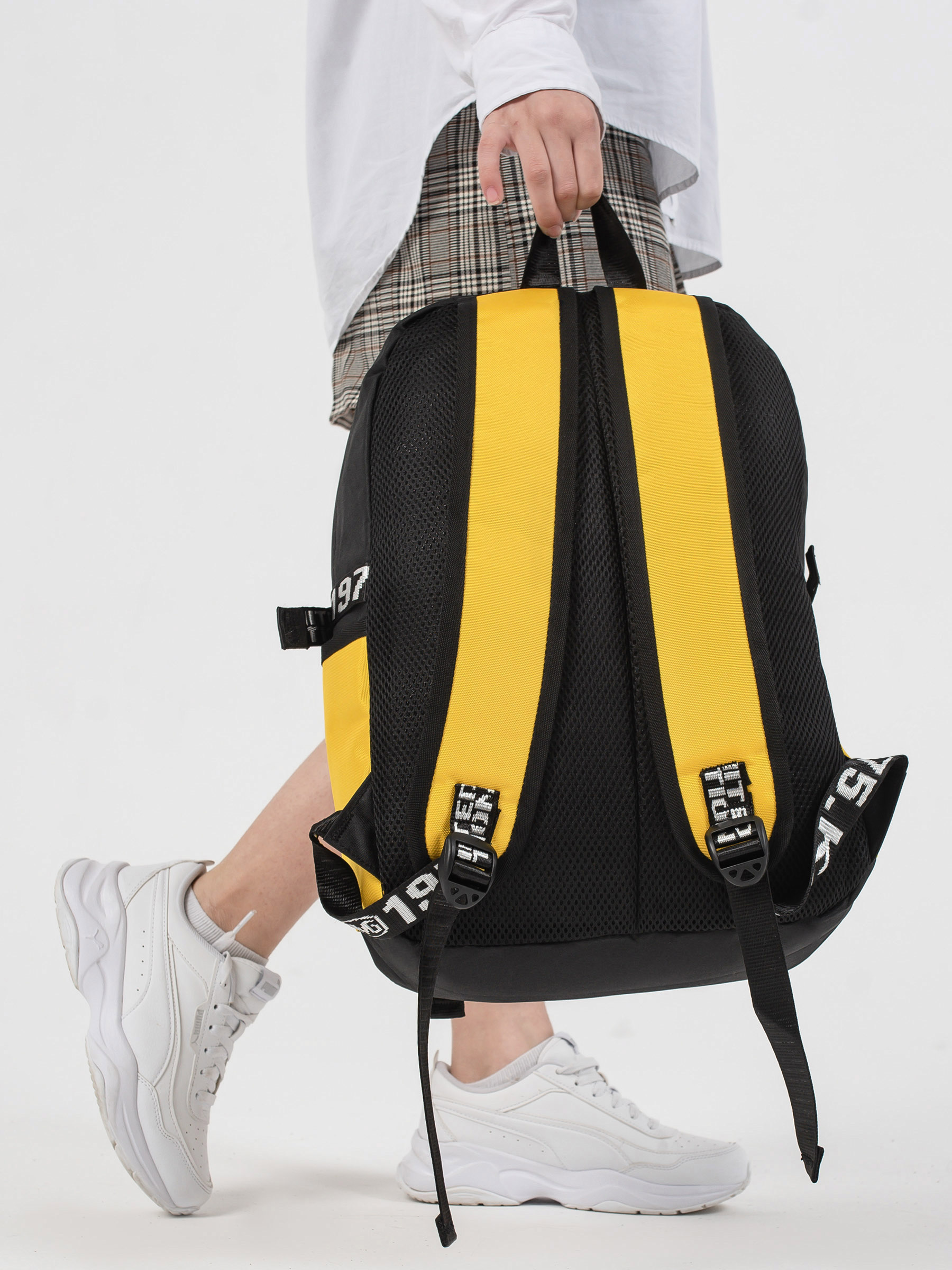 Рюкзак школьный Evoline Черный желтый с Пикачу PIKO-100 - фото 5