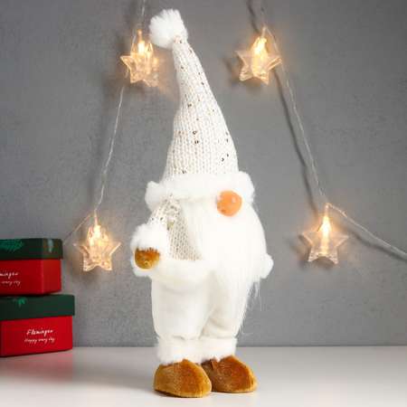 Кукла интерьерная Зимнее волшебство «Дед Мороз в белоснежном кафтане колпаке с бомбошкой» 32х14х9 см