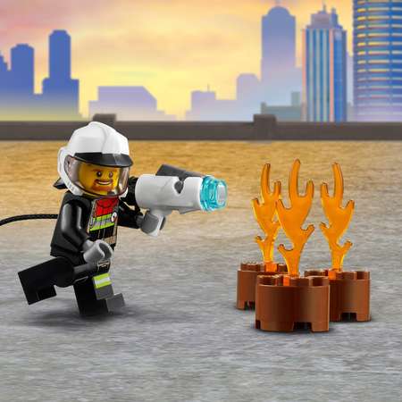 Конструктор LEGO City Fire Пожарный автомобиль блочный