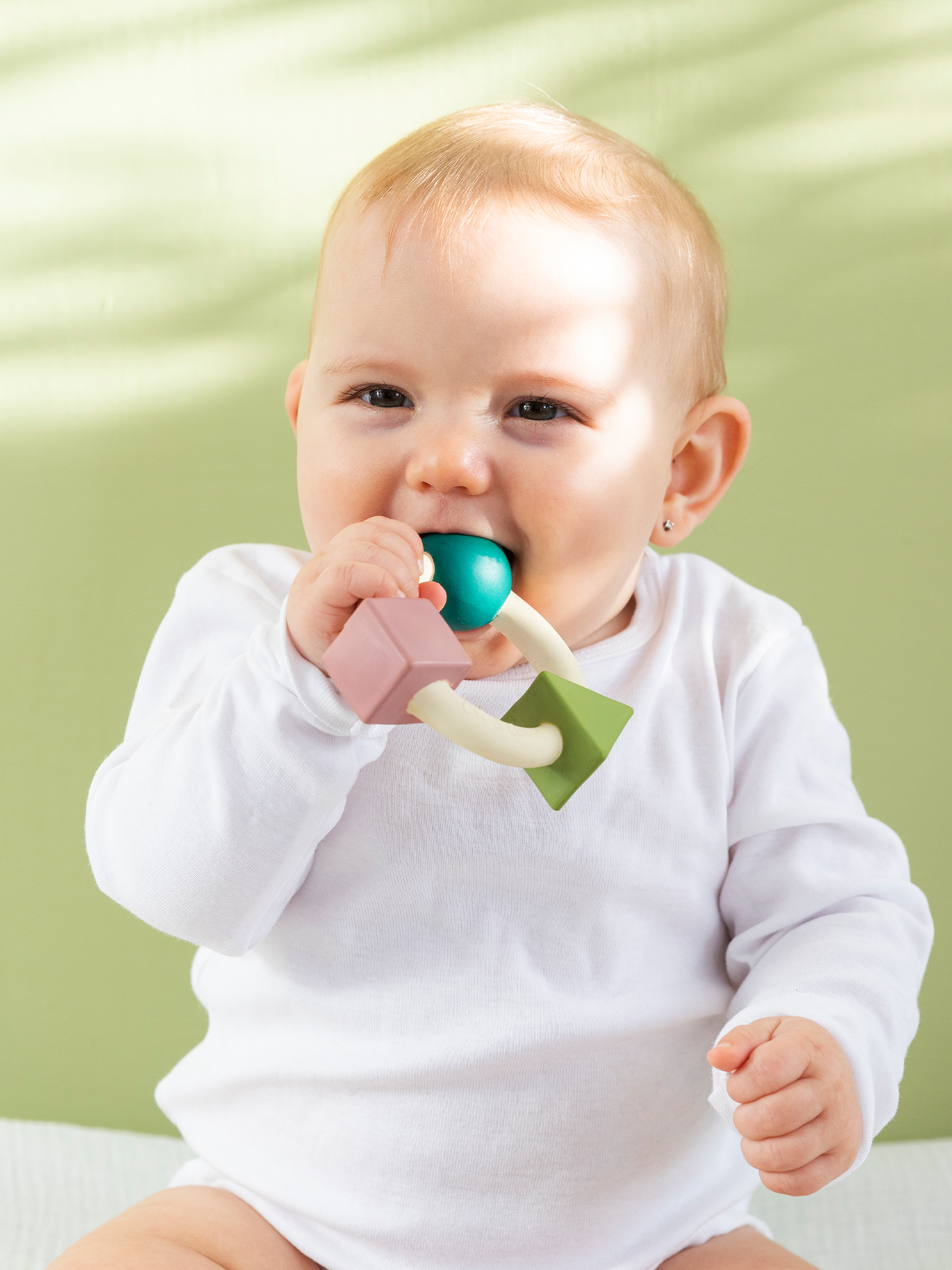 Прорезыватель грызунок OLI and CAROL Teething ring soft - фото 5