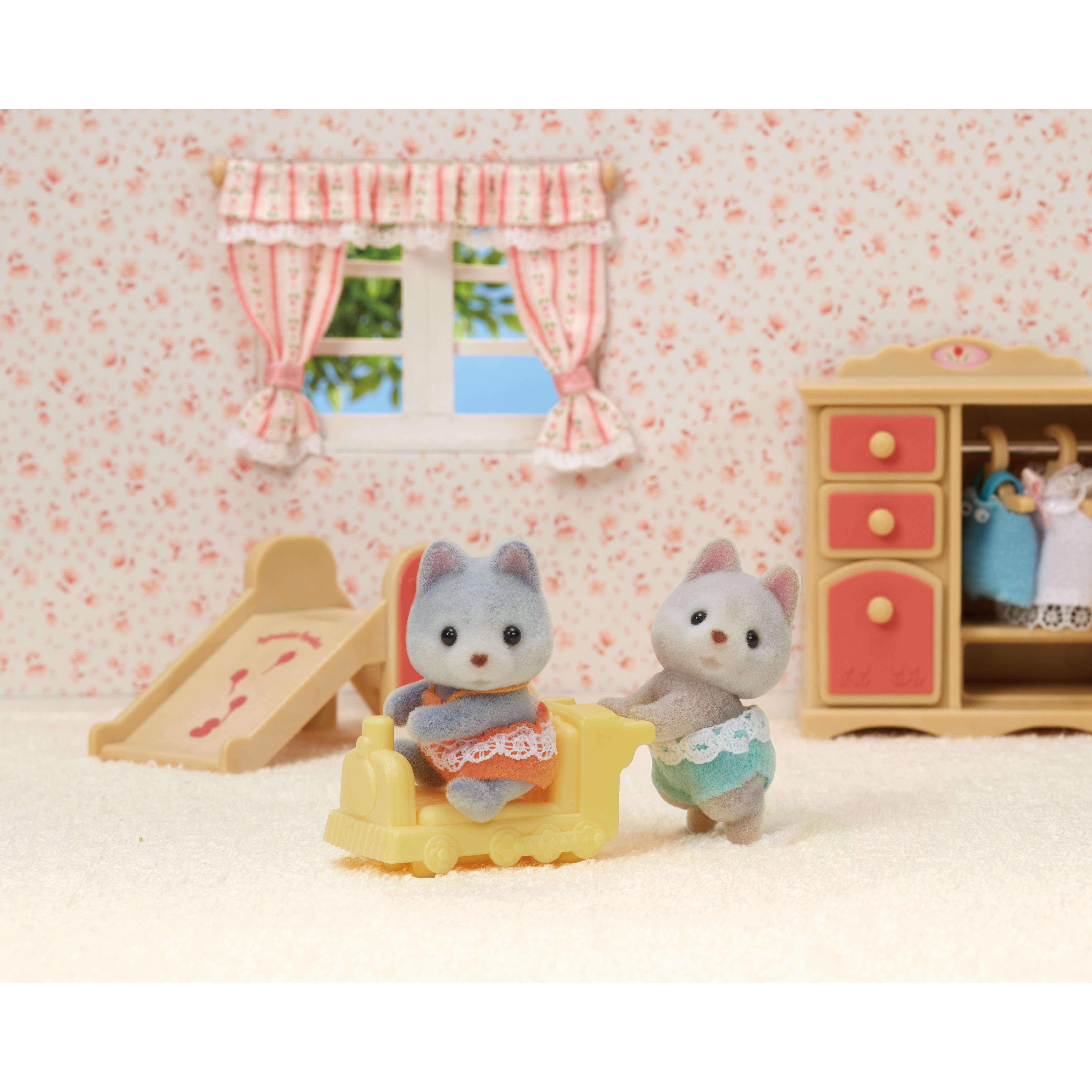 Игровой набор Sylvanian Families Хаски-близняшки - фото 5