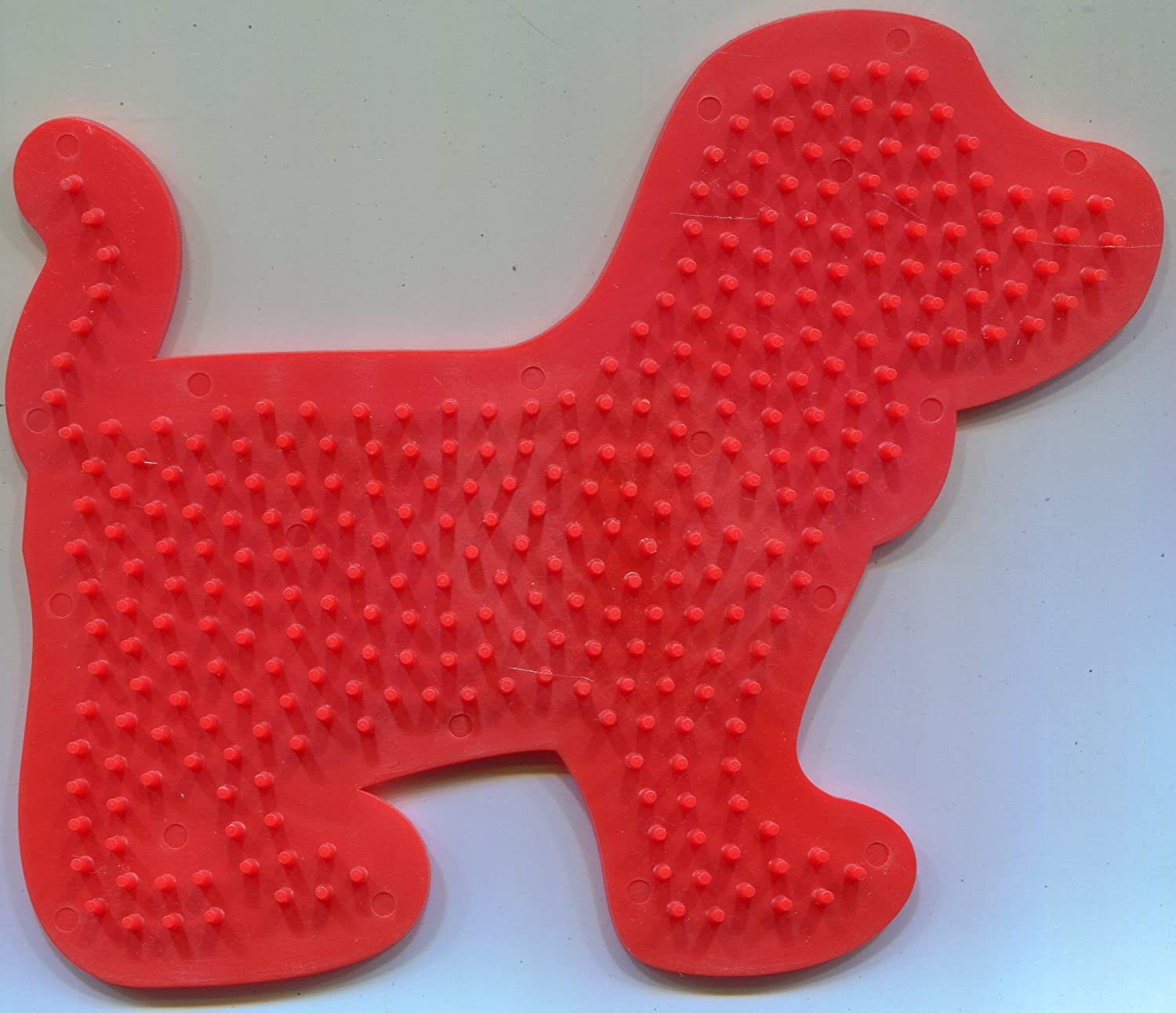 Основа для термомозаики SES CREATIVE Собачка красная пегборд 1 шт - фото 1