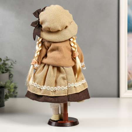 Кукла коллекционная Зимнее волшебство керамика «Полина в бежевом платье и курточке» 40 см