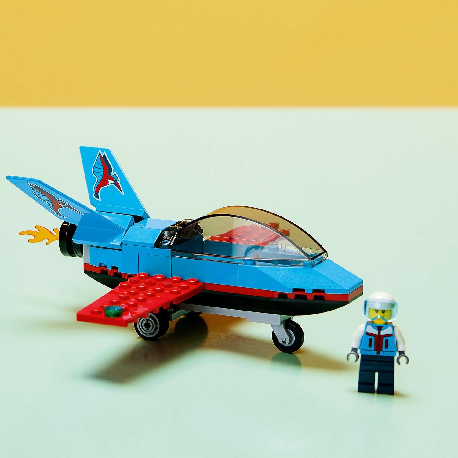 Конструктор LEGO City Great Vehicles Трюковый самолёт 60323 - фото 7