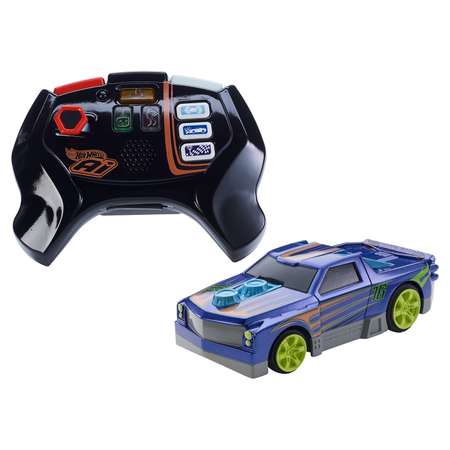 Трасса Hot Wheels Умная с радиоуправляемыми машинками версия 2 в ассортименте