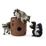 Набор SCHLEICH Охота за орехами Еноты и скунс 5элементов 42532