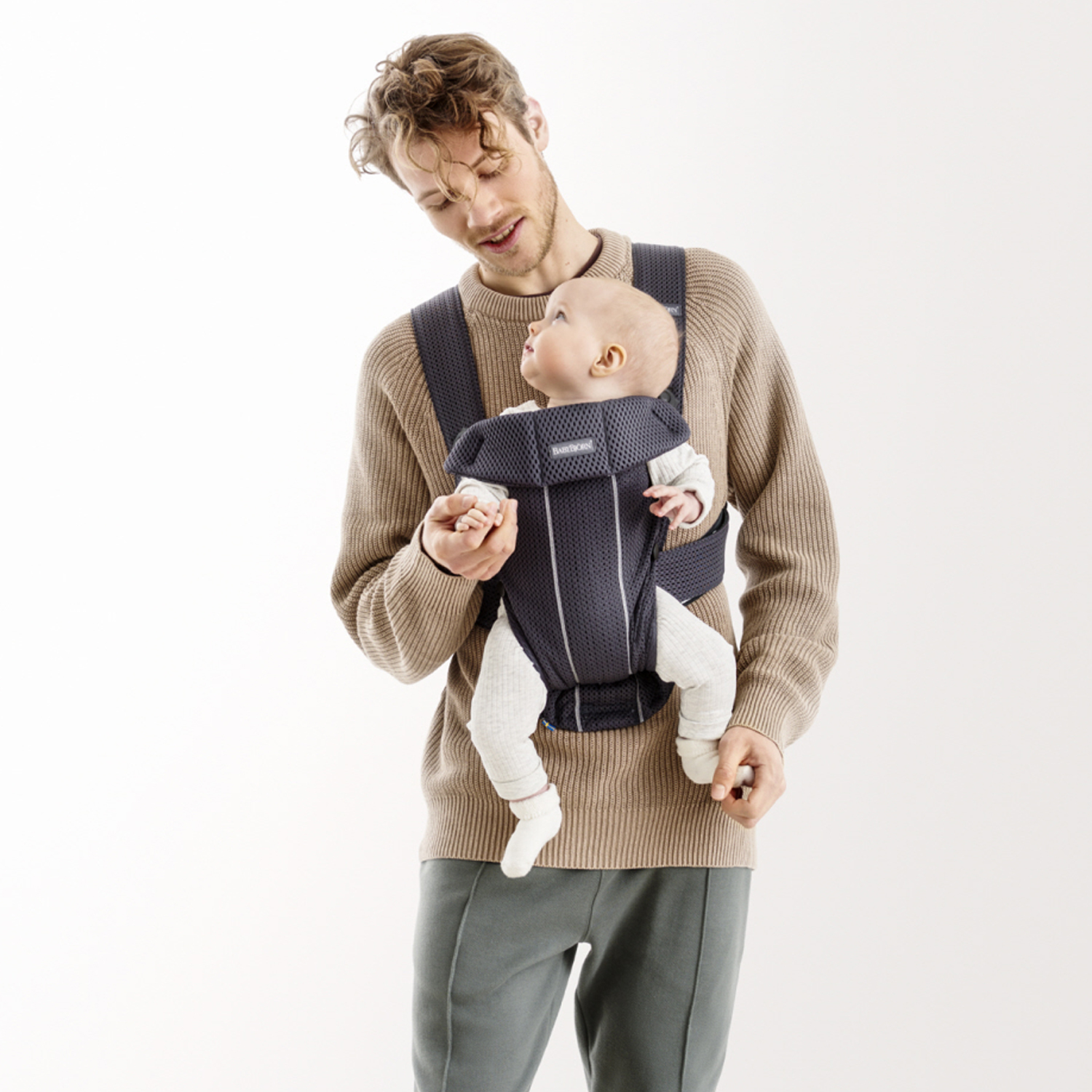 Рюкзак для переноски ребенка BabyBjorn Mini Mesh Антрацит - фото 6