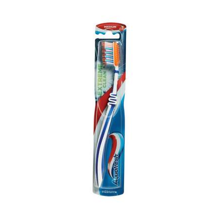 Зубная щётка Aquafresh Extreme Clean