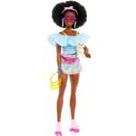 Кукла Barbie Day and Play Fashion Роликовые коньки HPL77