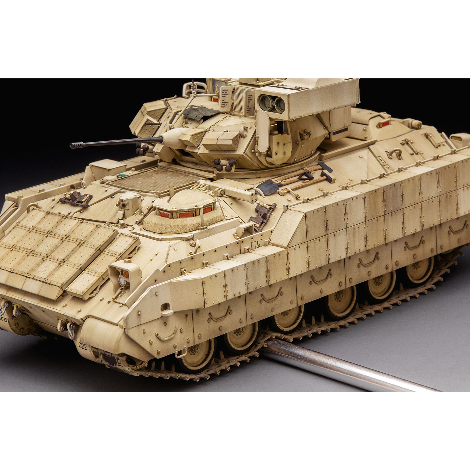 Сборная модель MENG SS-006 танк M3A3 Bradley w/BUSK III 1/35 24278616712 - фото 8