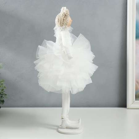 Кукла интерьерная Зимнее волшебство «Принцесса в белом наряде с сердцем» 43х18х19 5 см
