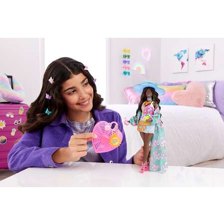 Кукла Barbie Extra Fly Барби в пляжной одежде HPB14