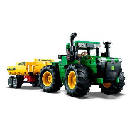 Конструктор LEGO Technic Полноприводный трактор 42136