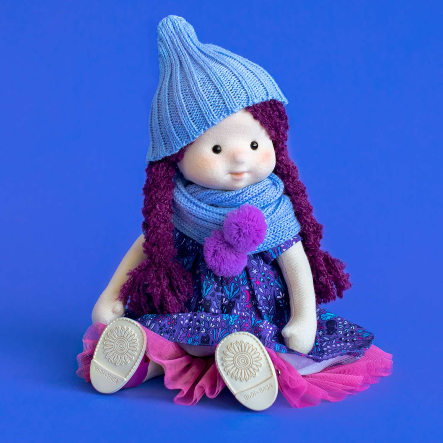 Мягкая кукла BUDI BASA Тиана в шапочке и шарфе 38 см Minimalini Mm-Tiana-02 Mm-Tiana-02 - фото 7