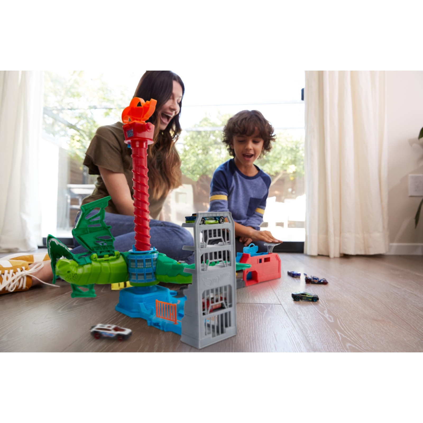 Трек Hot Wheels Воздушная атака дракона с пусковой установкой GJL13 - фото 12