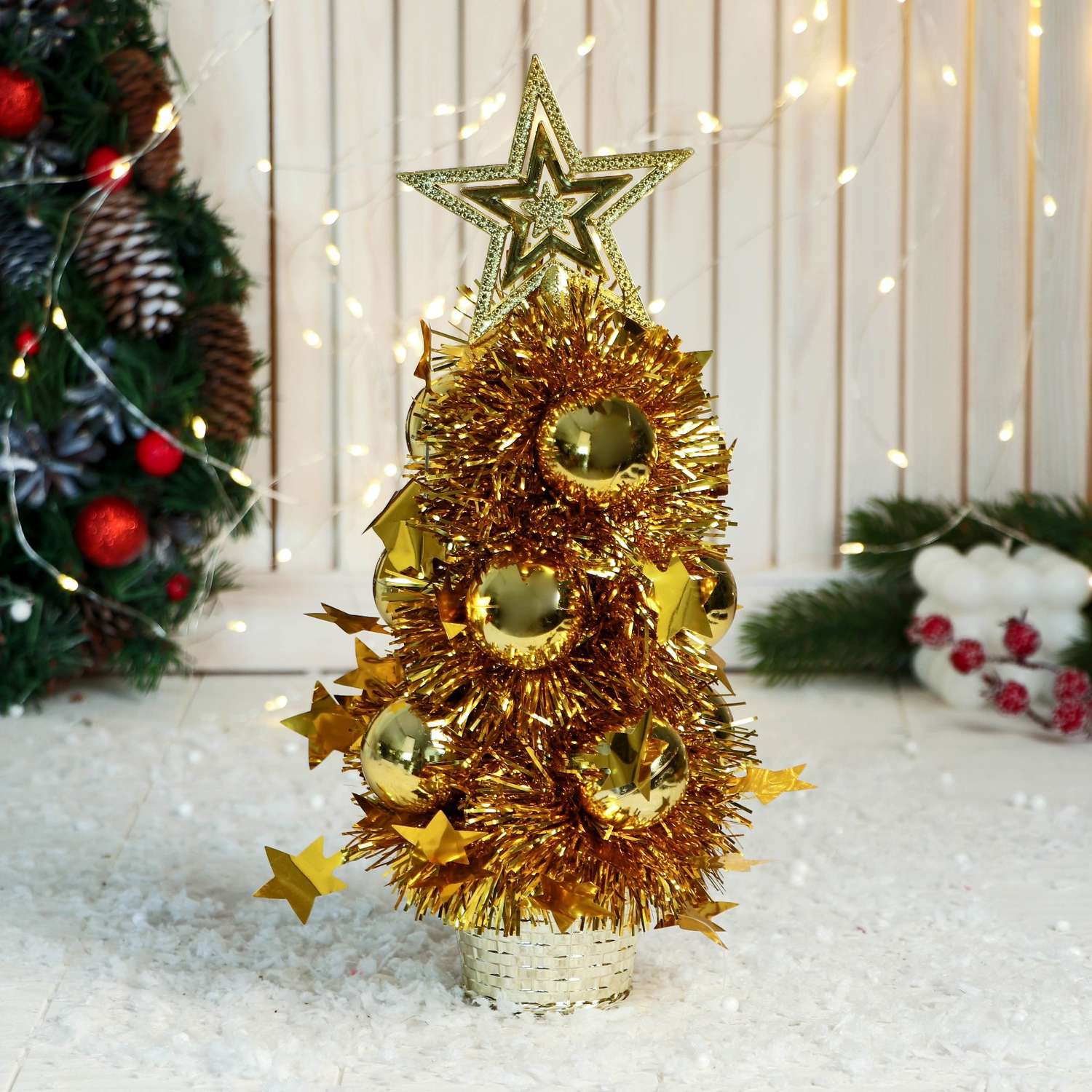 Новогодний декор от centerforstrategy.ru - ленты, ветки, цветы, искусственный снег, новогодние украшения