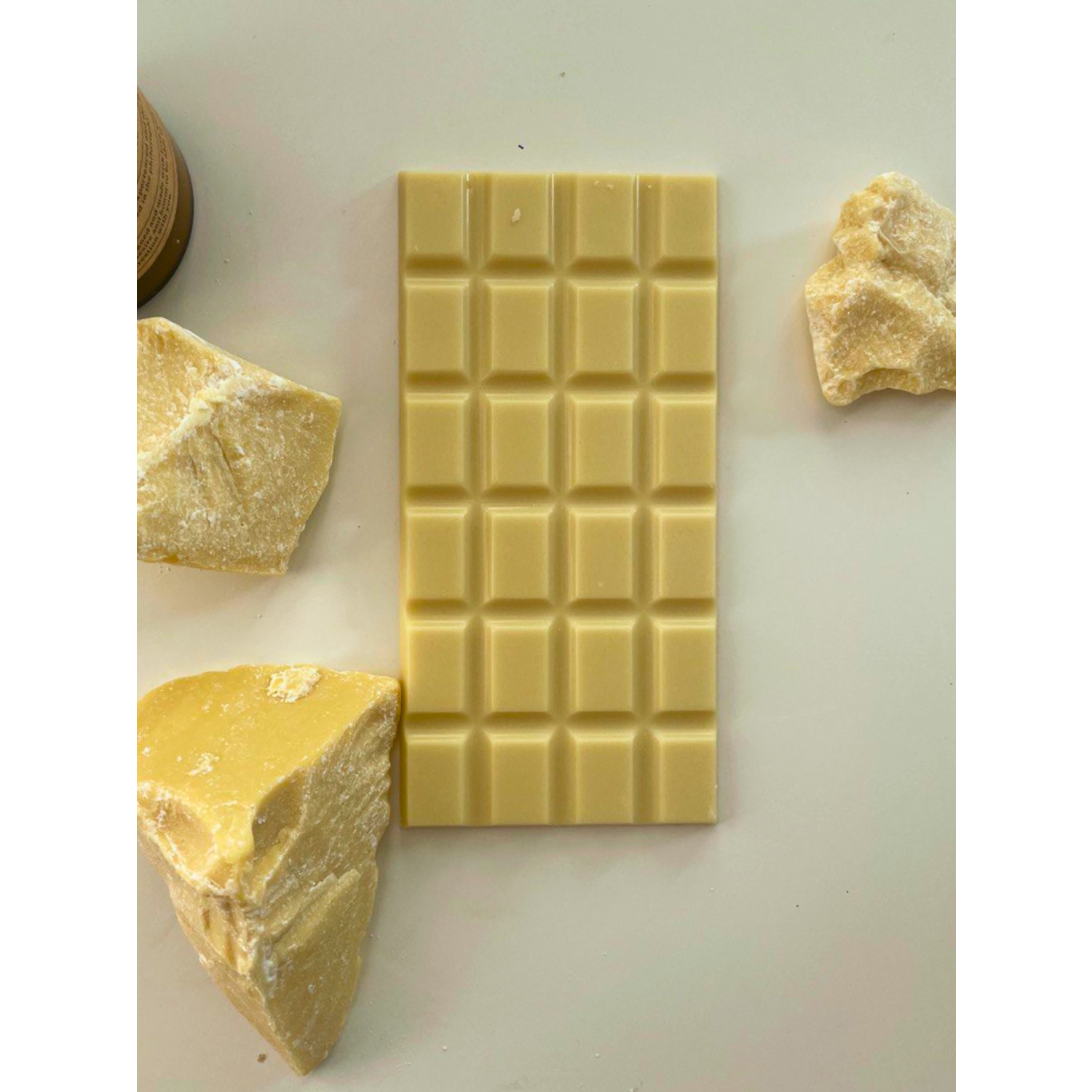 Шоколад плиточный NAMEDU на меду белый - фото 2