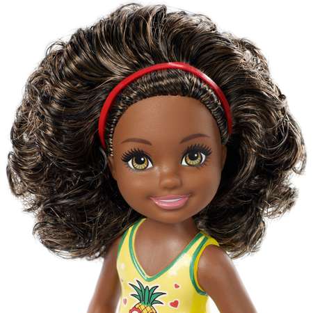 Кукла Barbie Челси Брюнетка в топе с ананасом FXG76