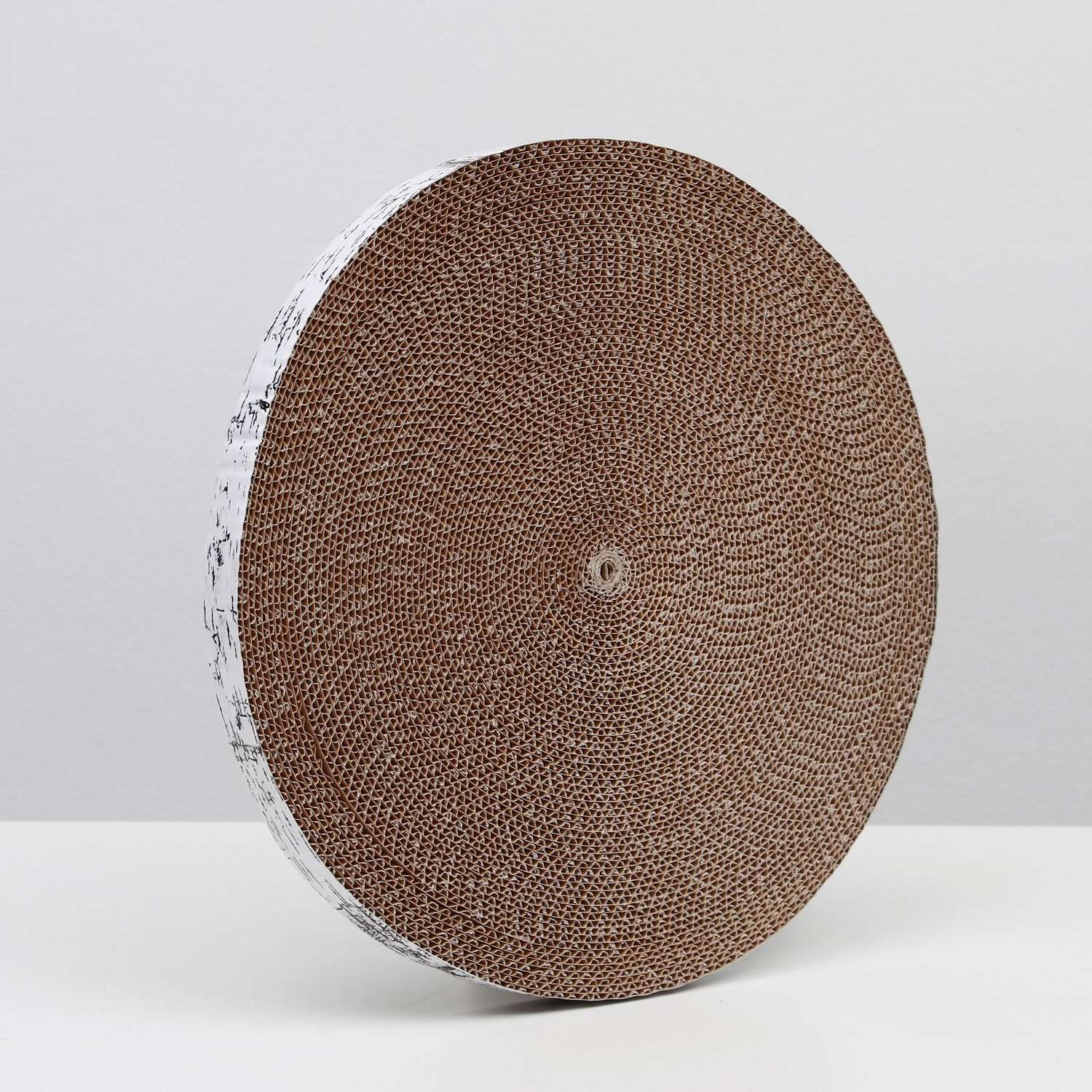 Гофрокогтеточка Пижон круглая Спил березы с пропиткой 35х2.5 см - фото 1