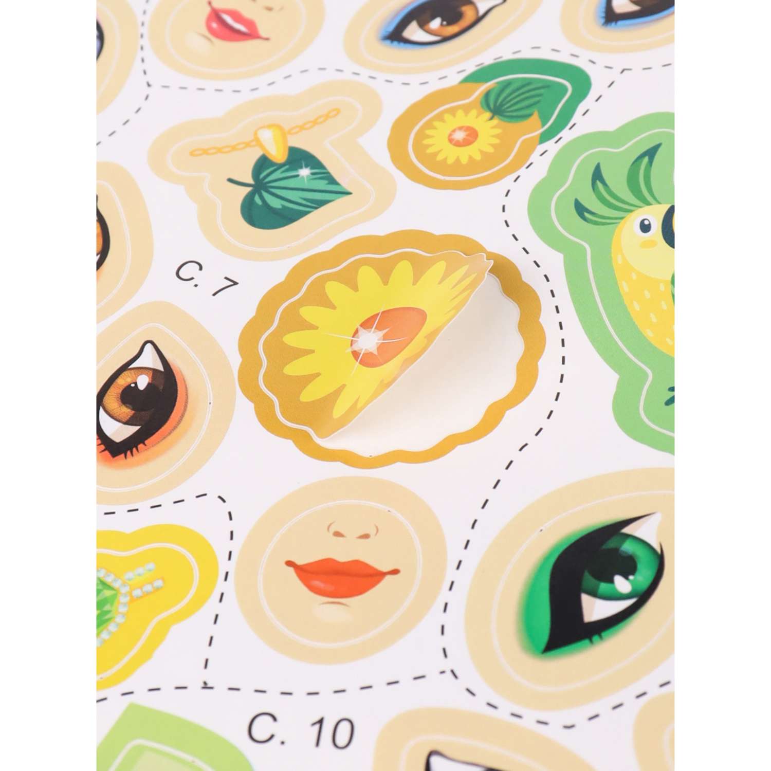 Развивающее пособие Bright Kids с наклейками Секреты стильного макияжа А4 8 листов - фото 4