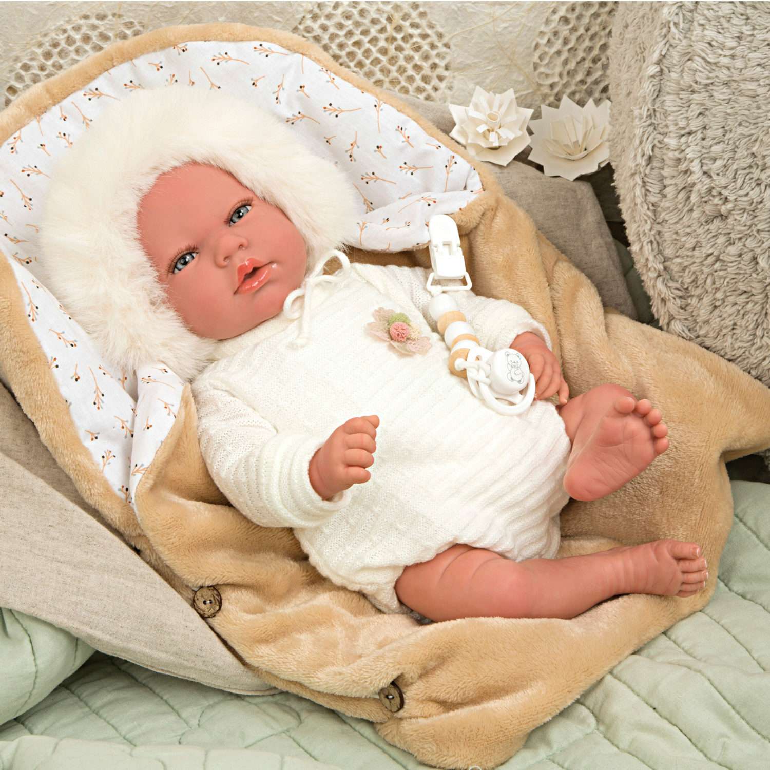 Кукла пупс Arias Реборн Alejandra новорожденный мягкий с соской и бежевым одеялом 40 см Т24484 - фото 2