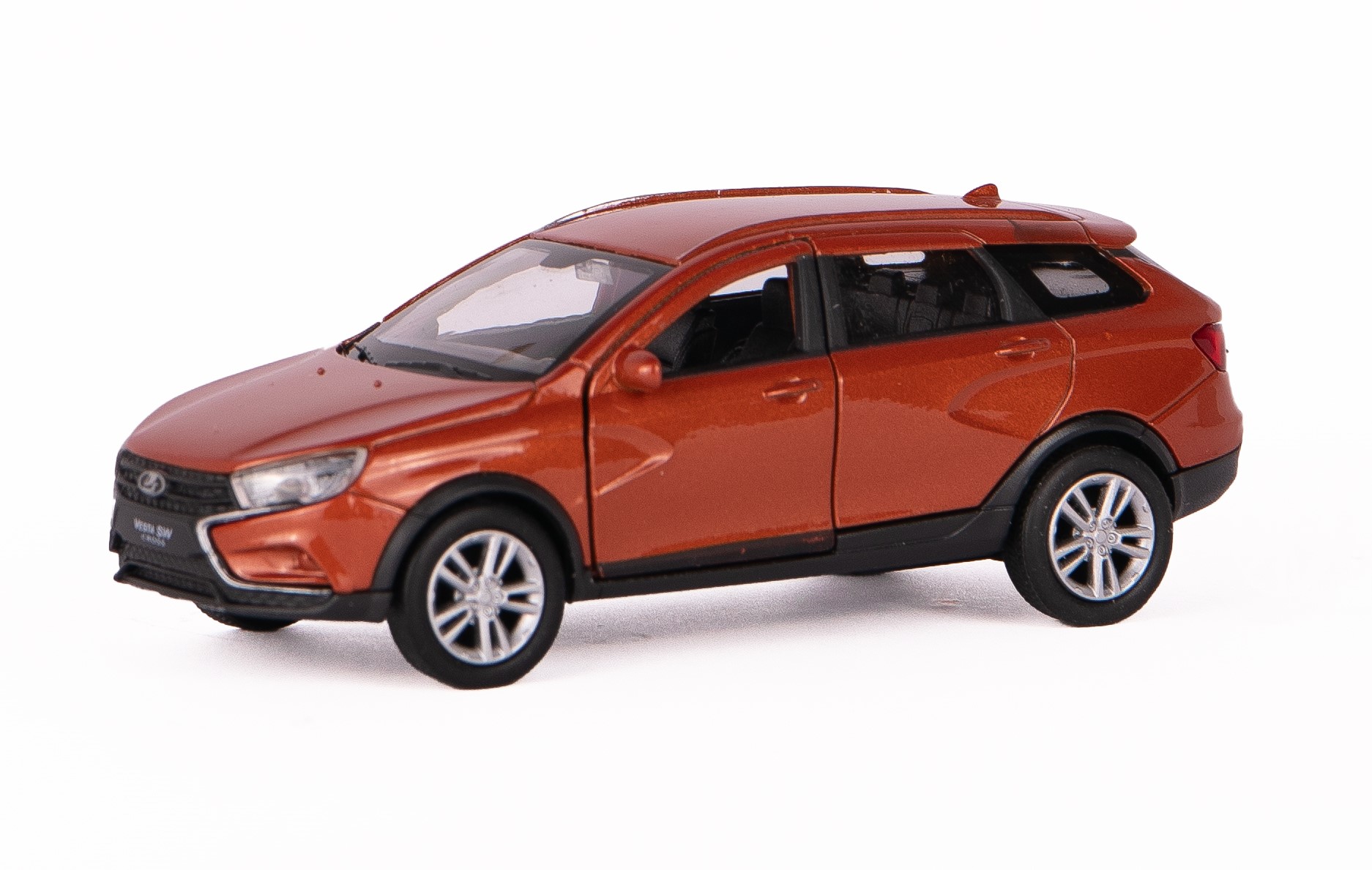 Машинка WELLY 1:38 LADA Vesta SW Cross цвет в ассортименте