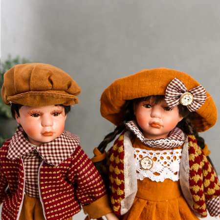 Кукла коллекционная Зимнее волшебство парочка набор 2 шт «Поля и Кирилл в одежде цвета охра» 30 см