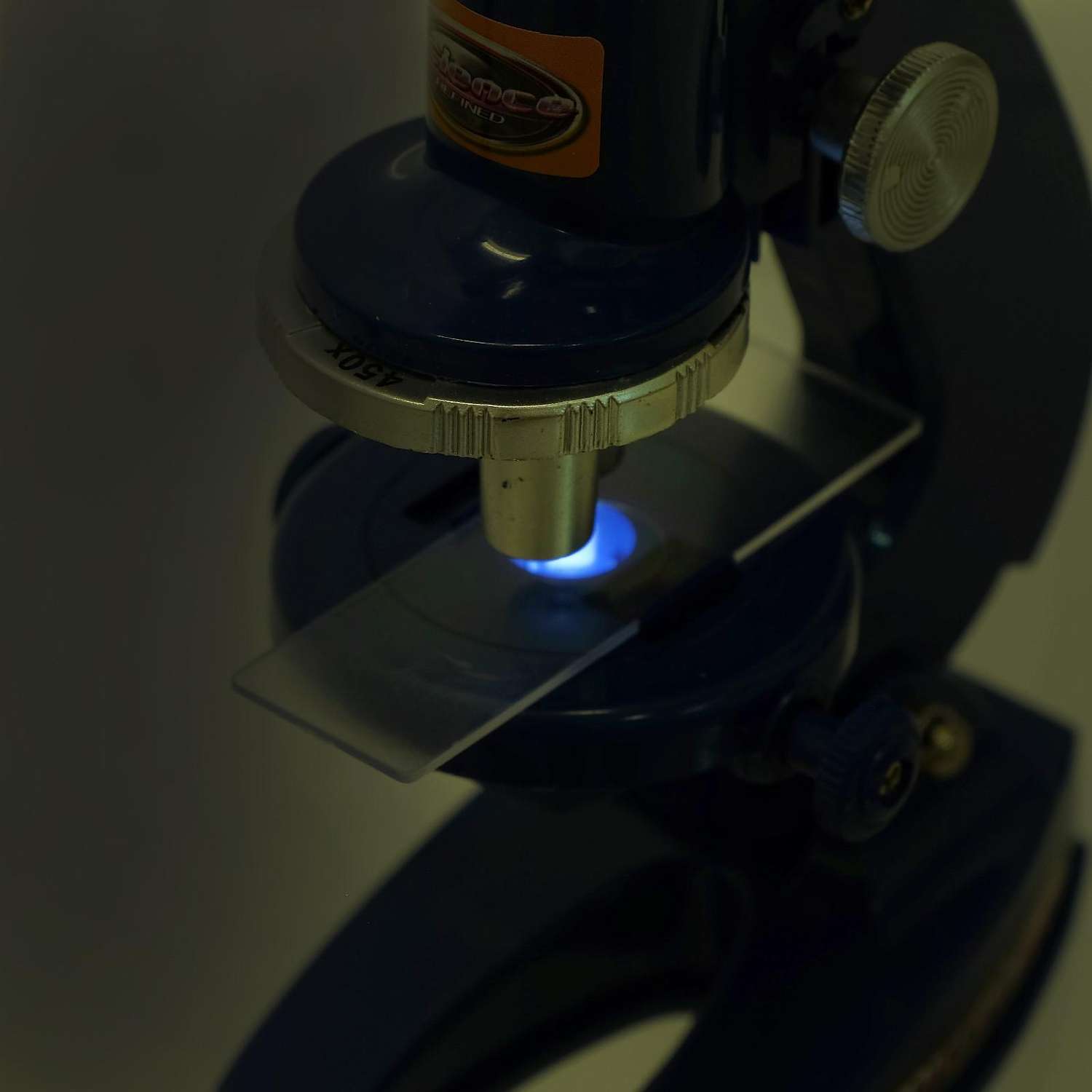 Микроскоп Sima-Land детский «Юный исследователь» 2 в 1 с подсветкой сменным дисплеем и аксессуарами - фото 6