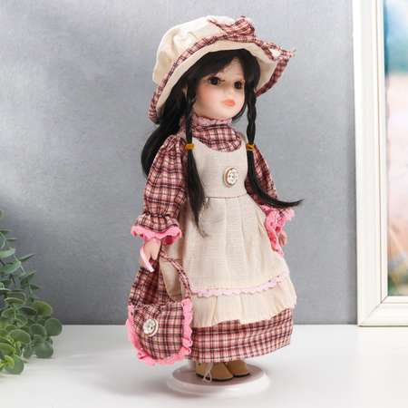 Кукла коллекционная Зимнее волшебство керамика «Олеся в платье и шляпке в клетку» 30 см