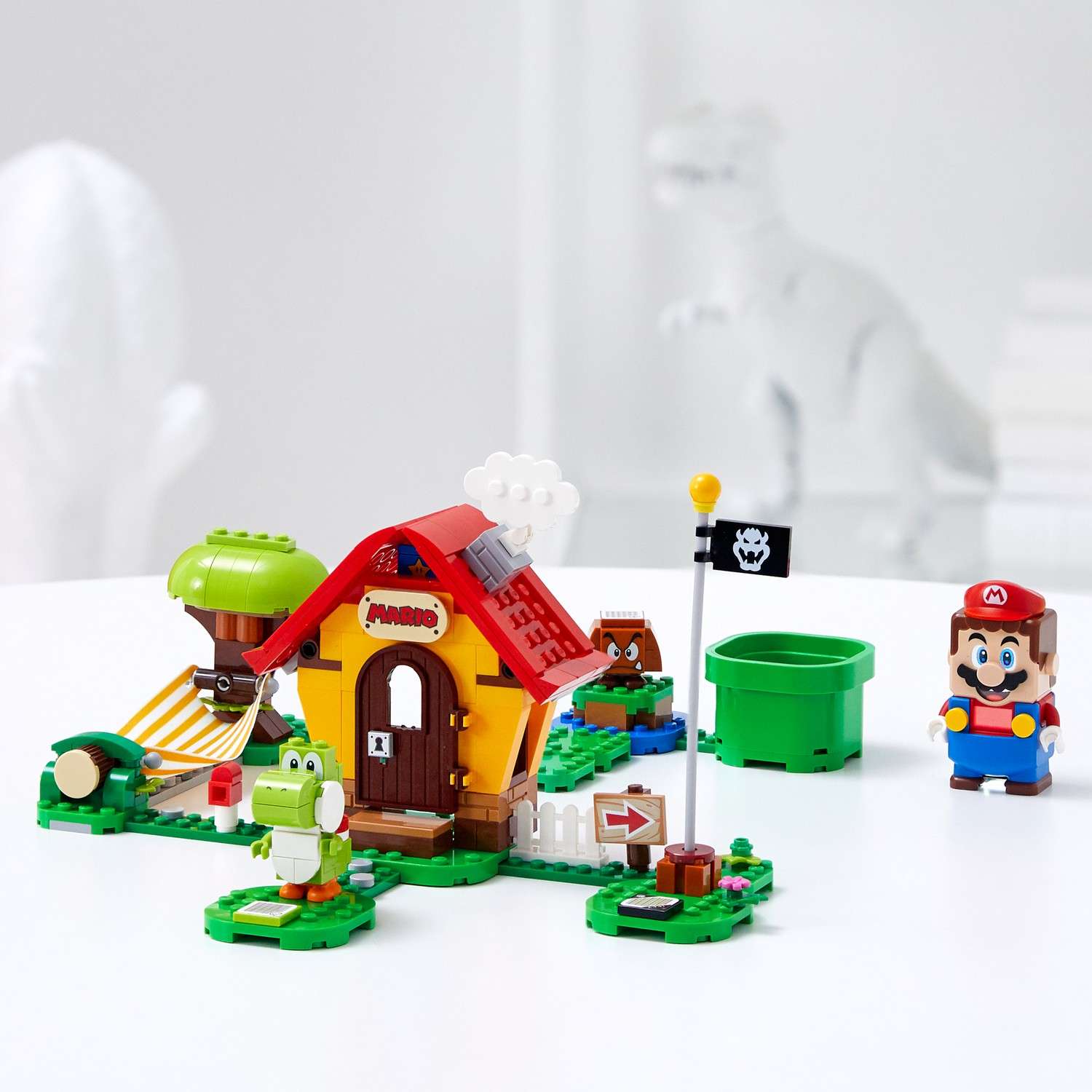 Конструктор LEGO Super Mario Дом Марио и Йоши 71367 - фото 6