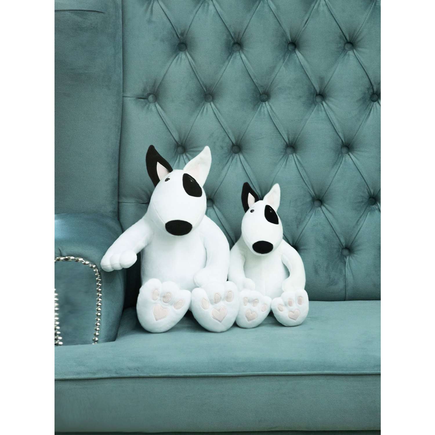 Мягкая игрушка Мягкие игрушки БелайТойс Плюшевая собака Hugo породы бультерьер с черным ухом 35 см - фото 5