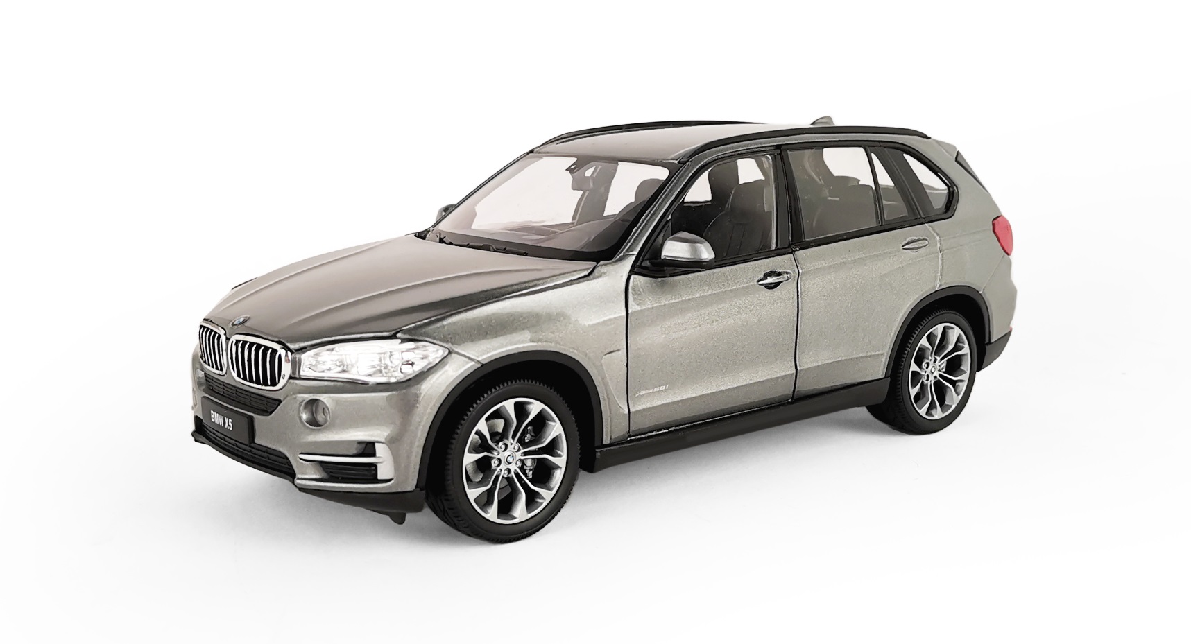 Машинка WELLY 1:24 BMW X5 серая купить по цене 4299 ₽ в интернет-магазине  Детский мир