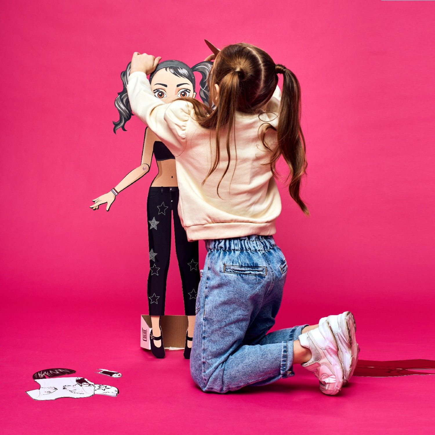 Кукла Bibalina с одеждой из картона Trendy doll Хлоя ИНП-102 - фото 7
