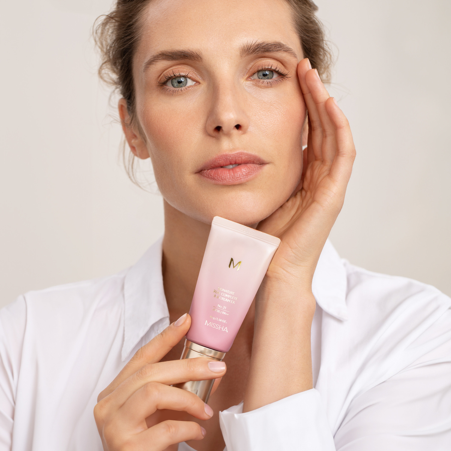 Тональный BB крем MISSHA SPF30/PA Шелковистое сияющее покрытие тон 21 45 г - фото 10