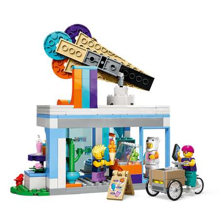 Конструктор LEGO City Магазин мороженого 60363